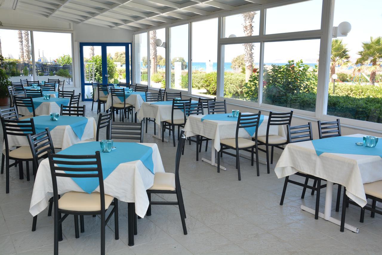 Costa Angela Seaside Resort Exterior photo